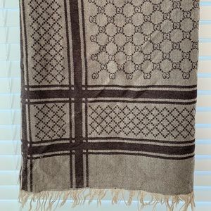 Gucci Wool Logo Scarf